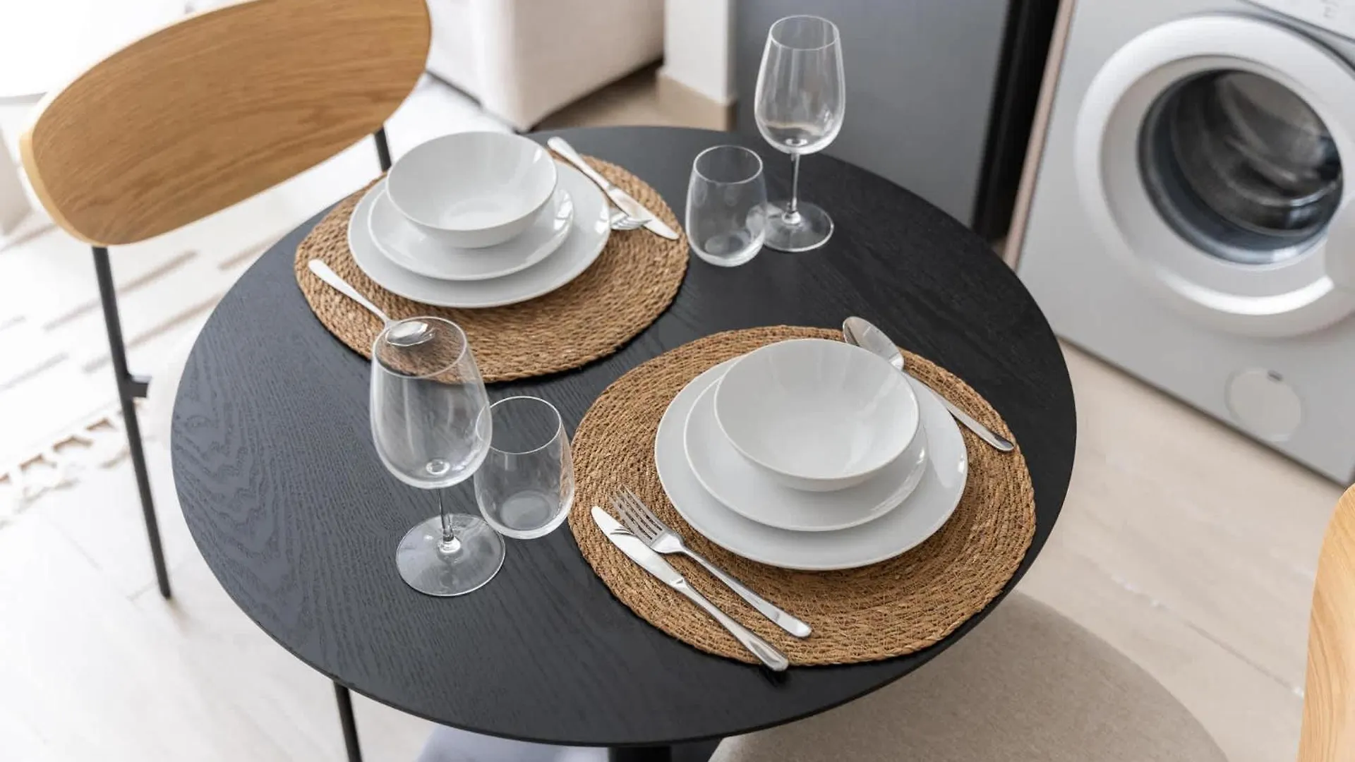 Sensational Pad Perfect For Your Stay 두바이 아파트